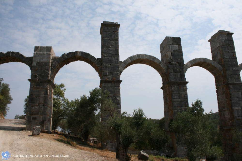 roemisches aquaedukt moria lesbos 3