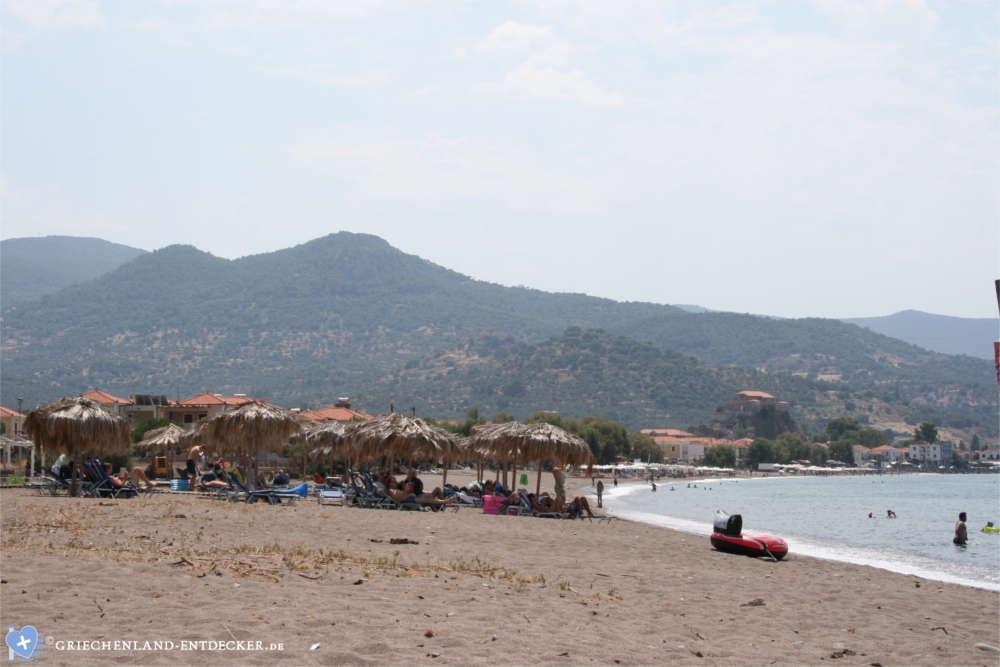 strand petra lesbos 2